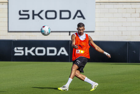 Škoda y el Valencia CF renuevan su colaboración
