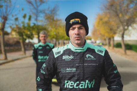 Škoda proporciona un mono muy especial a los Supercampeones José Antonio “Cohete” Suárez y Alberto Iglesias Pin para celebrar el título del S-CER