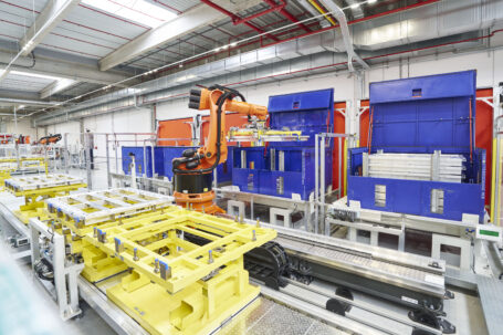 Škoda inaugura una nueva planta de ensamblaje de baterías