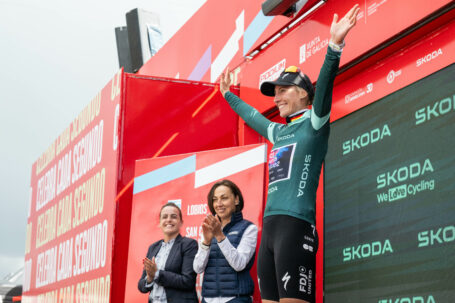La Vuelta Femenina