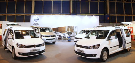 VOLKSWAGEN VEHÍCULOS COMERCIALES PRESENTA SU GAMA DE VEHÍCULOS MÁS SOSTENIBLE Y VERSÁTIL PARA EL SECTOR DEL TAXI