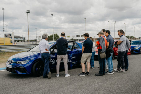 Volkswagen Driving Experience (4)