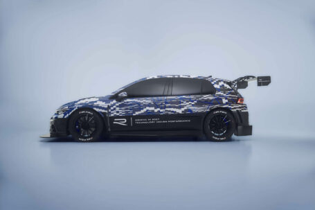 Golf R