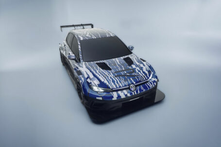 Golf R