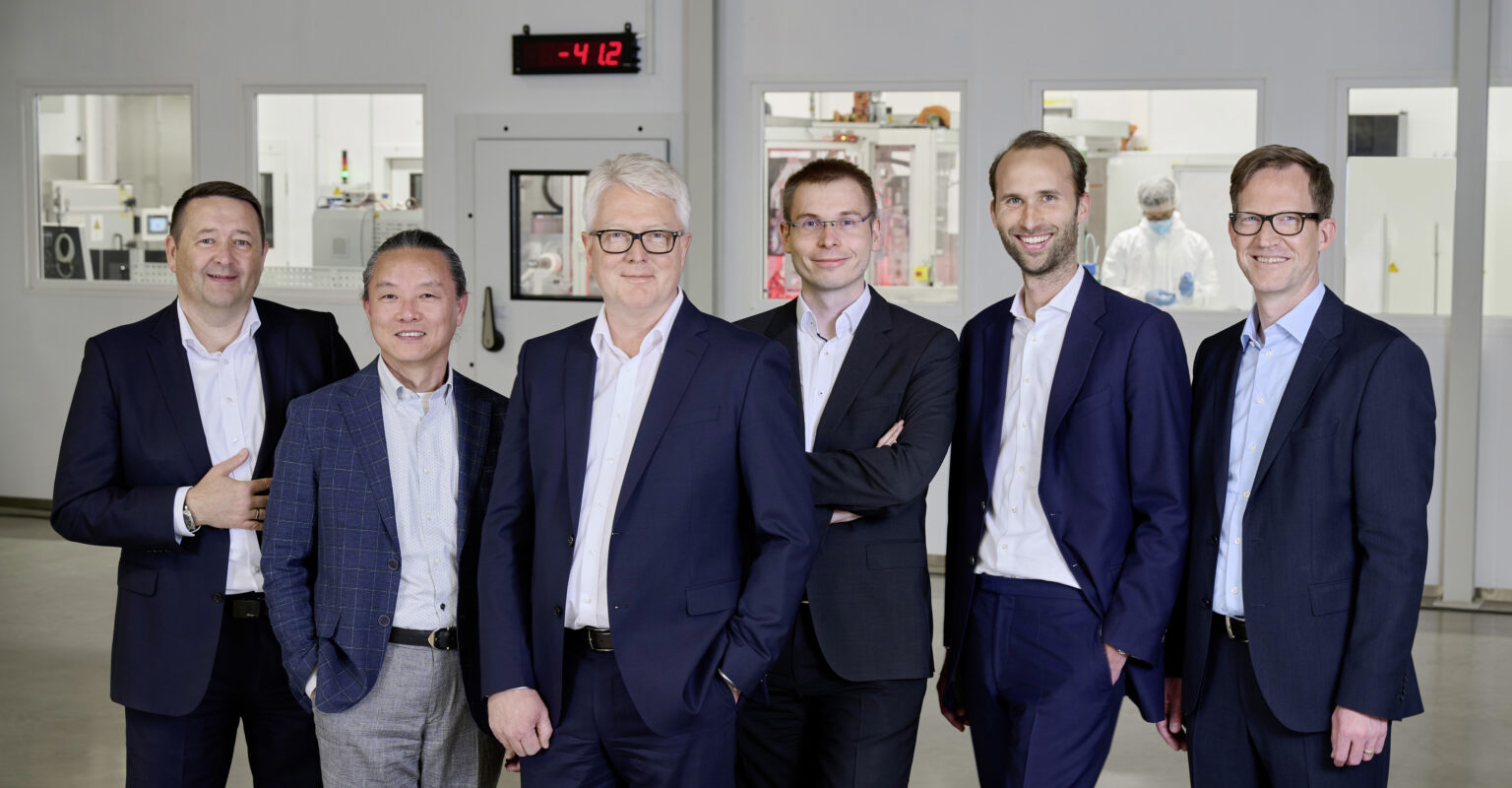 La misión ha comenzado: el equipo directivo de la nueva empresa de baterías ya está listo